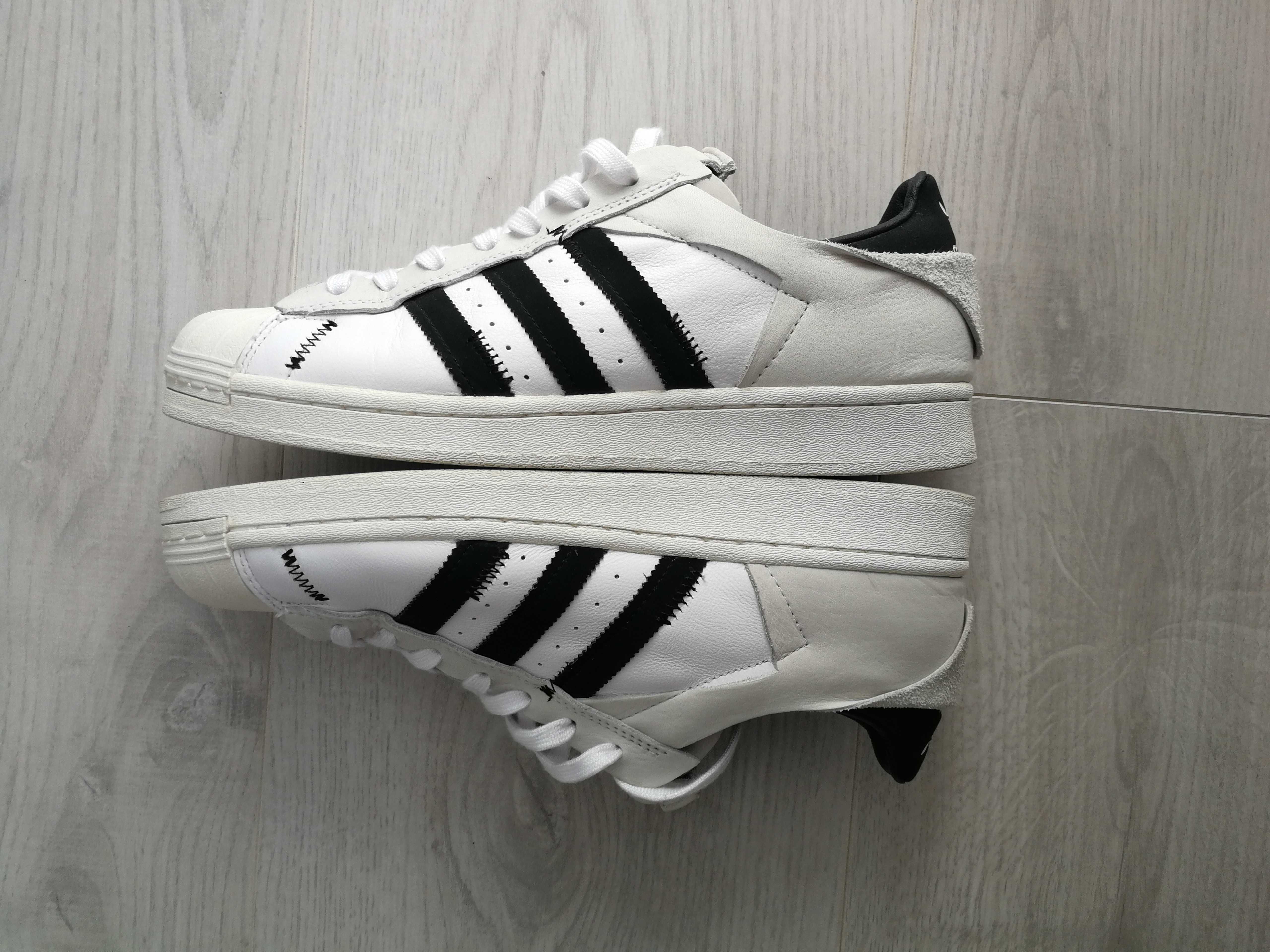 adidas superstar 42 2/3