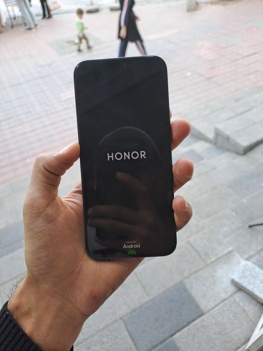 Honor x8c 6/128GB srochni sotiladi