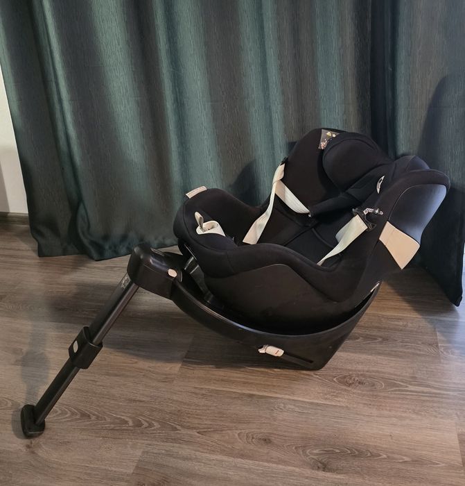 Scaun auto ISOFIX i-Size Cybex Sirona M2 cu baza ISOFIX