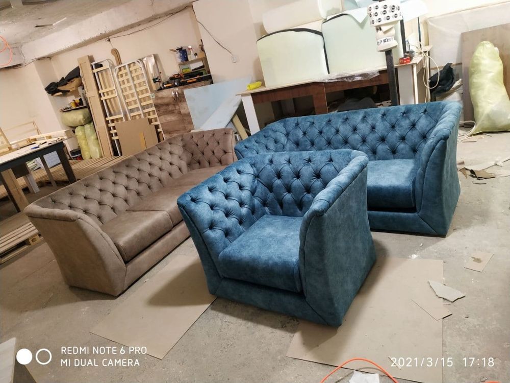 Перетяжка обивка реставрация ремонт мягкой мебели диваны кресла