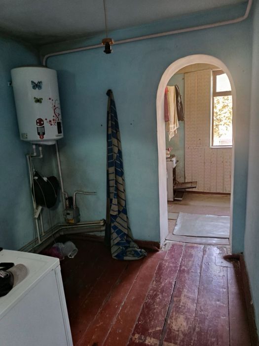 1-хонали уй срочна сотилади арзонга адрес нихида умирзок ота туй хона