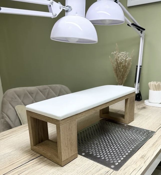 Маникюрная подставка под руки