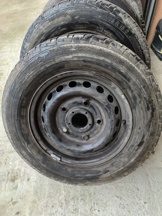 Vând 4 roti Ford transit custom R15