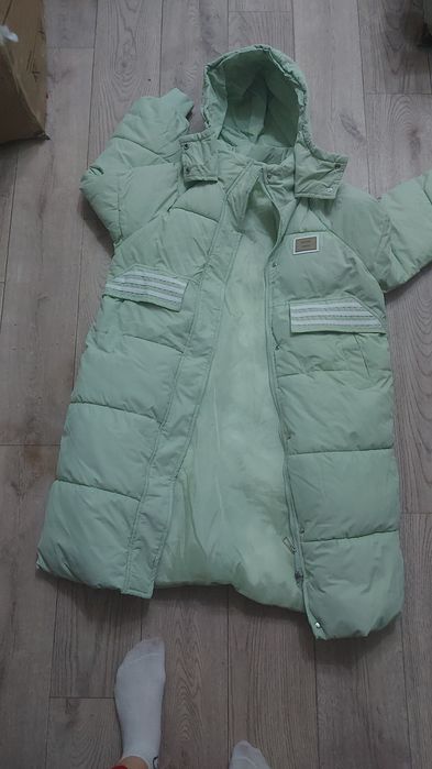 Продам куртку рр 44