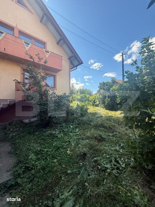 Casa cu etaj, 160 mp utili, 650 mp teren, Salcea