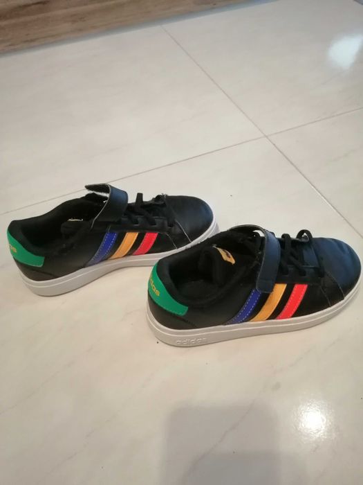 Маратонки Adidas