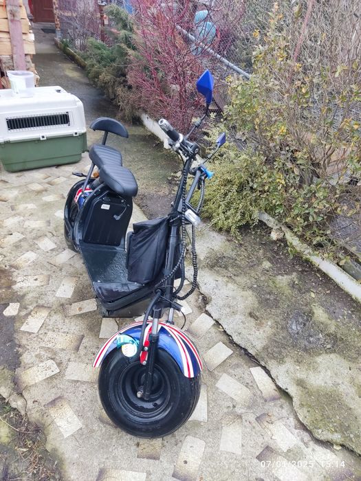 Vând scuter electric