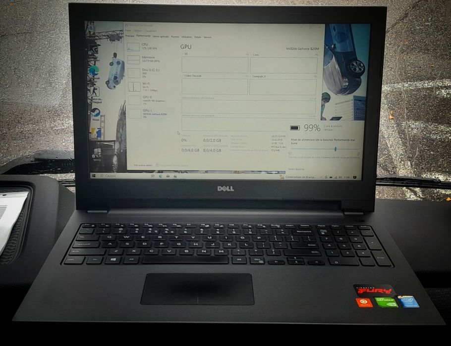 Procesor Intel® Pentium® 3558U
2 M cache, 1,70 GHz