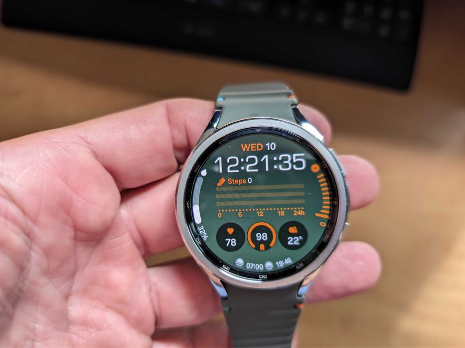 Samsung Galaxy Watch 6 Classic LTE – 47mm
