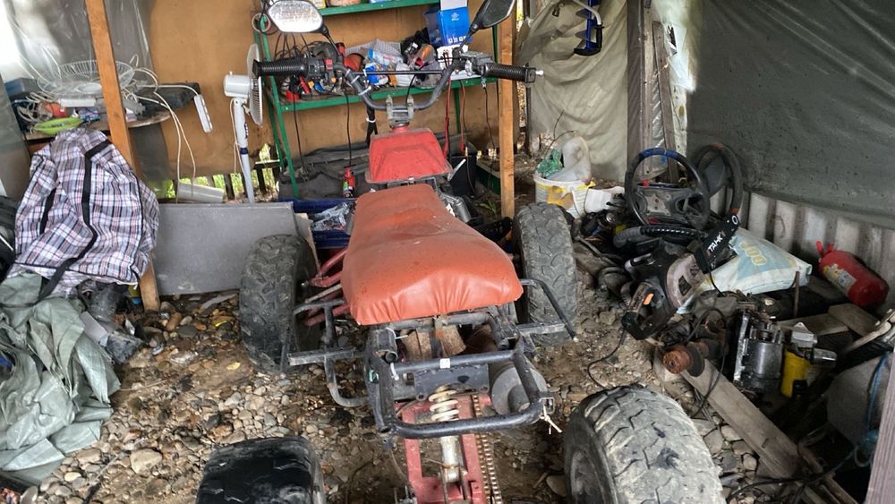 Квадроцикл  продам