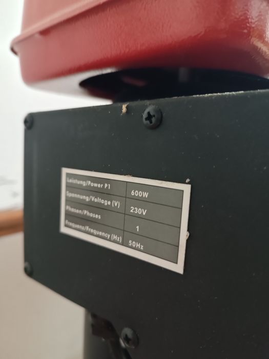 Настолна бормашина