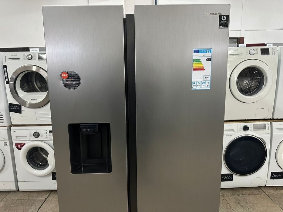 Frigider Side by Side Samsung A+++