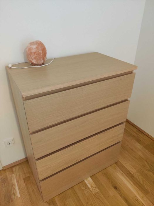 Pat Ikea Malm 160x200 cu 4 sertare de depozitare  + saltea + comoda