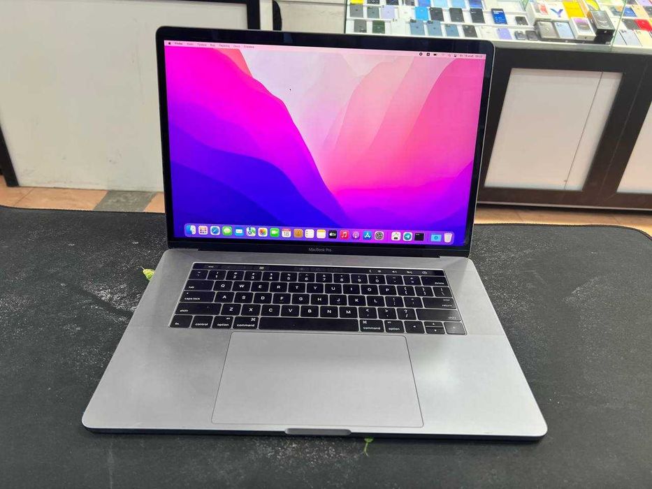 MacBook Pro 2016 – i7
