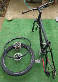 Bicicleta btwin furca rockshox xc 28