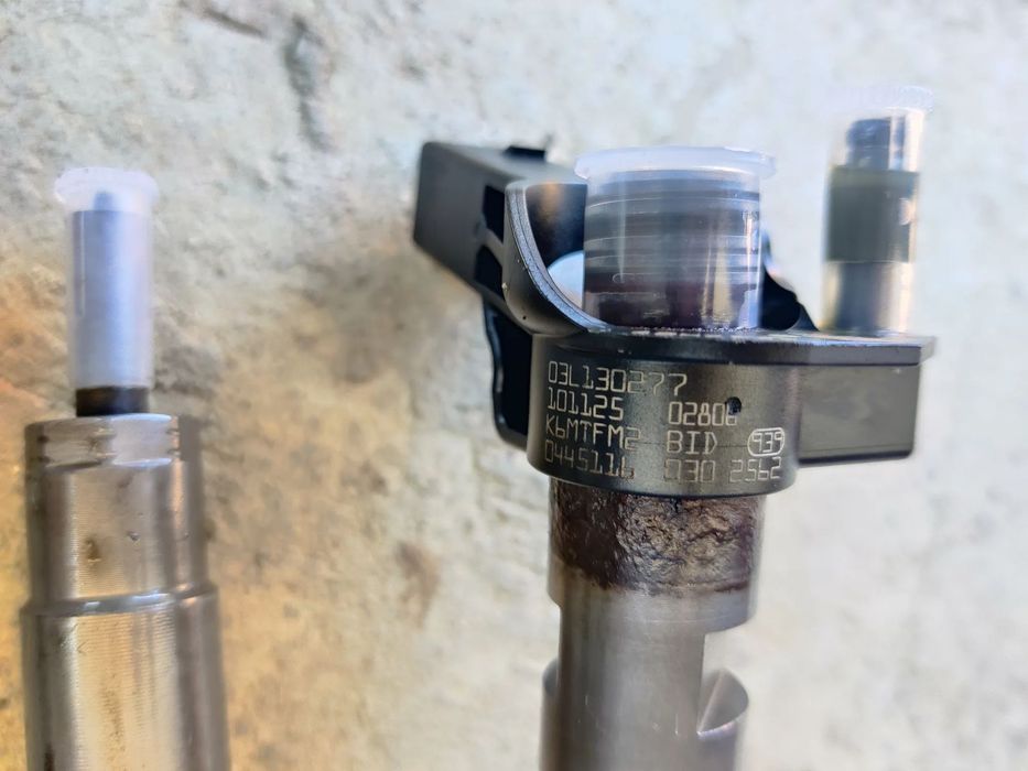 Kit injectie Pompa Rampa Injectoare Seat Exeo Audi A4 A5 A6 Q5 VW Passat CC B7 Tiguan motor 2.0 CAG CAH CBA 03L130277