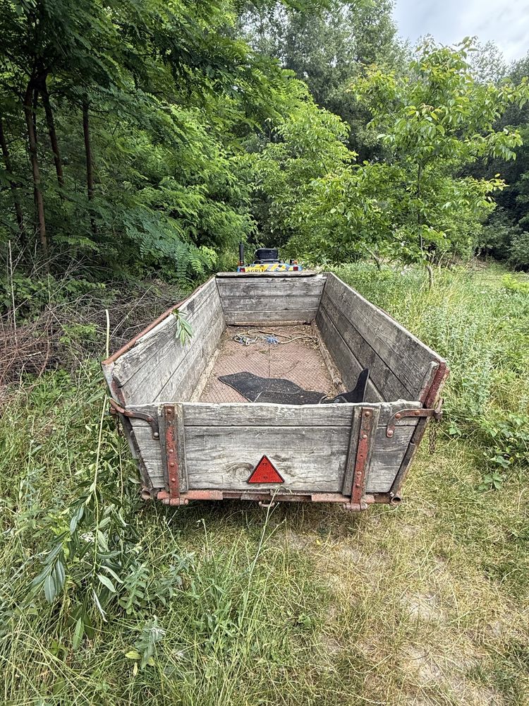Vand remorca dupa tractor