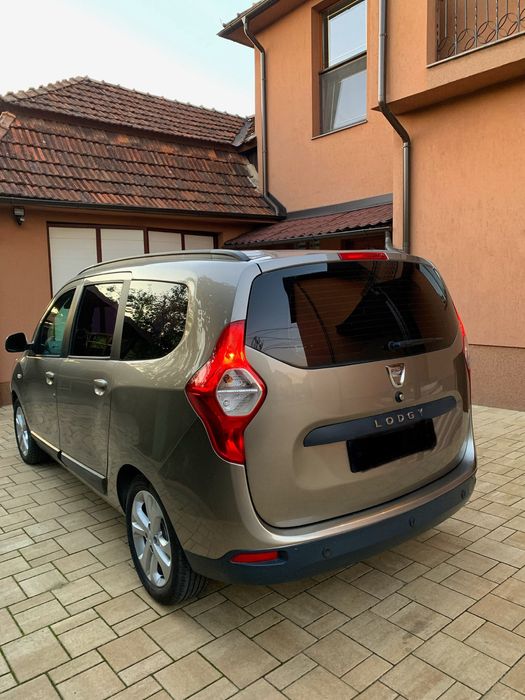 Dacia Lodgy Laureate