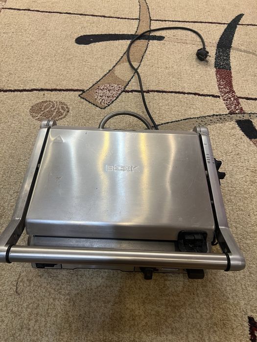 Продам гриль Bork g802