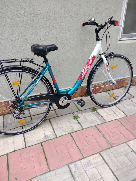 Bicicleta de oraș R 28