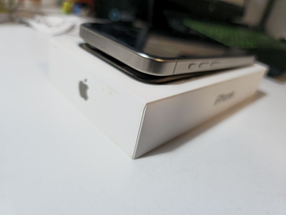 iPhone 15 Pro 128GB impecabil, in garantie, PRET FIX