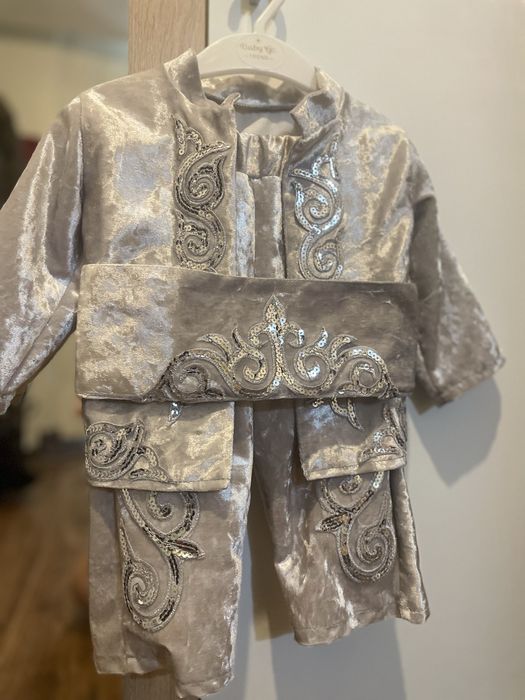 На прокат национальный костюм на годик