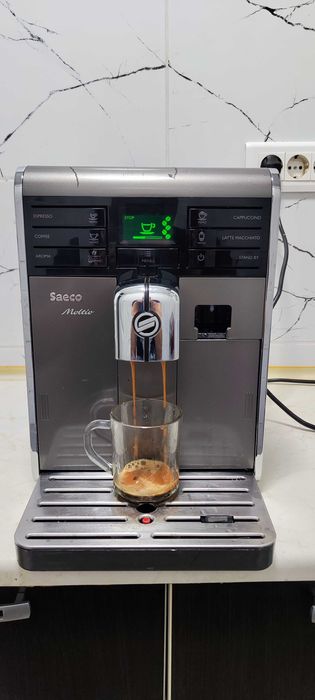 Espressor Automat Saeco Moltio HD8869 Aparat cu Cafea Boabe