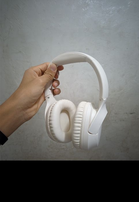 Qcy H2 pro наушник