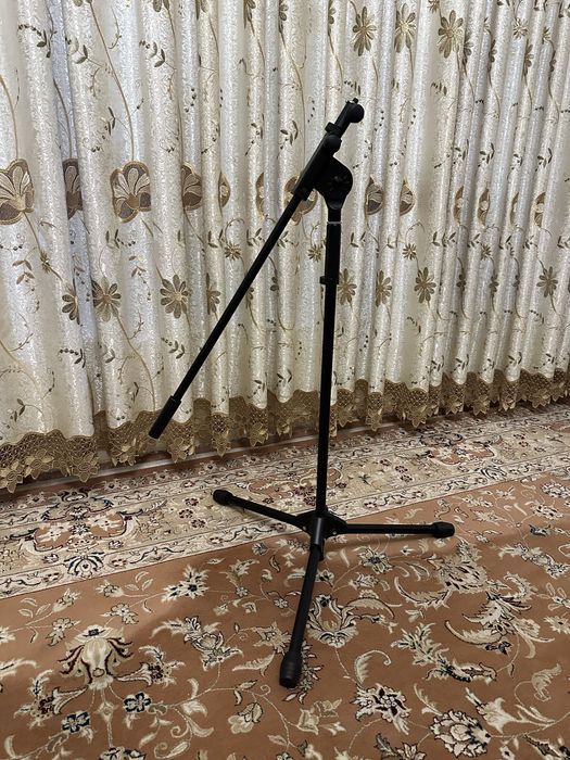 Mikrafon stoyka wd-108