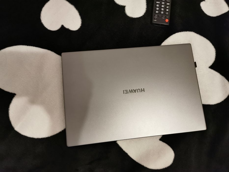 Laptop Huawei Matebook D14