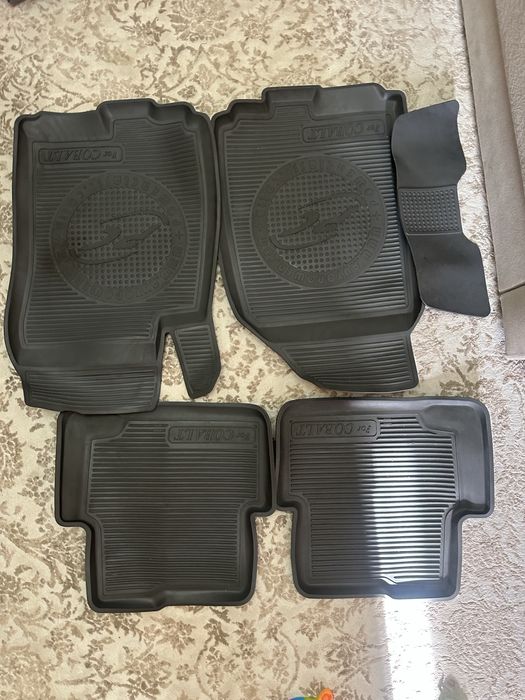 Продам серые полики для Cobalt