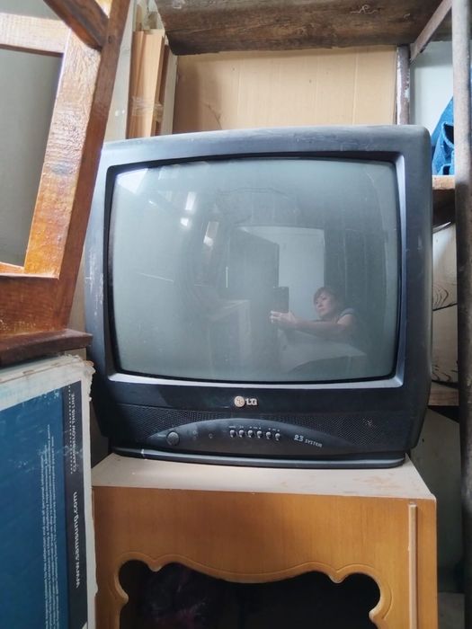 продам телевизоры