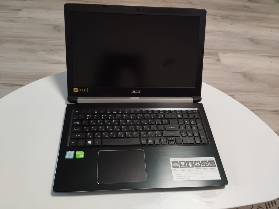 Продавам лаптоп Acer 5 model: A515-51G-8203