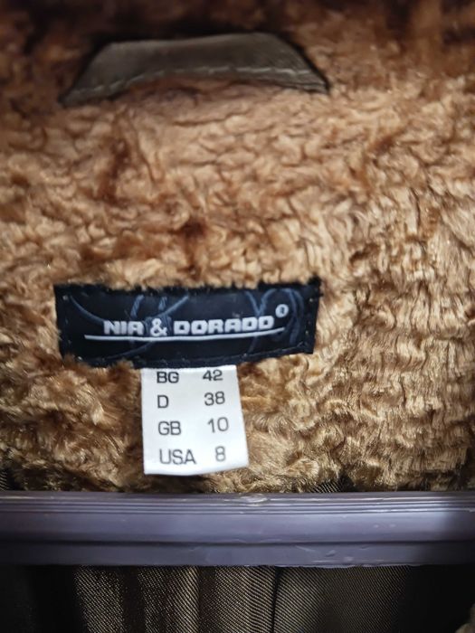 Дамско палто р-42 астраган