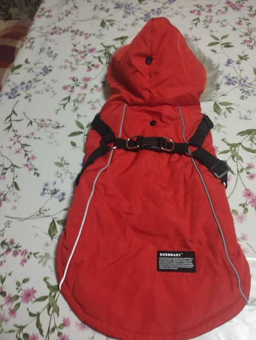 Vând geaca 2 xl pentru câini