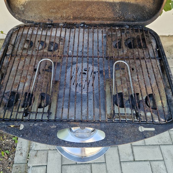 Gratar portabil utilizat