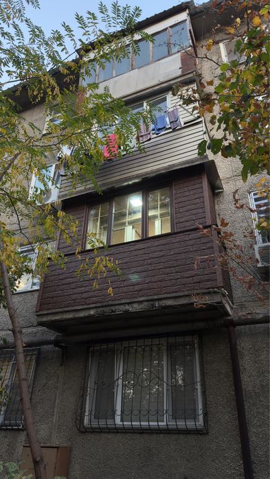 Обшивка балконов, пластиковые окно, утепление балкона Алматы