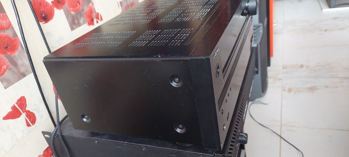 Усилвател Onkyo tx-nr515