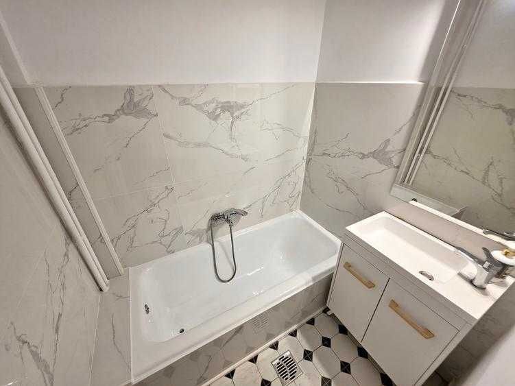 Strada Brazilia Apartament de inchiriat- 2 camere decomandate etaj 1