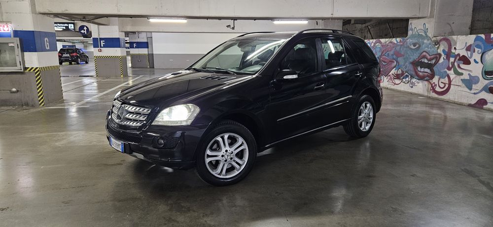 Mercedes ML, 3.0 diesel, 4 MATIC (4x4), DVD fata-spate, FULL-OPTION