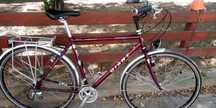 Bicicleta trekking Giant