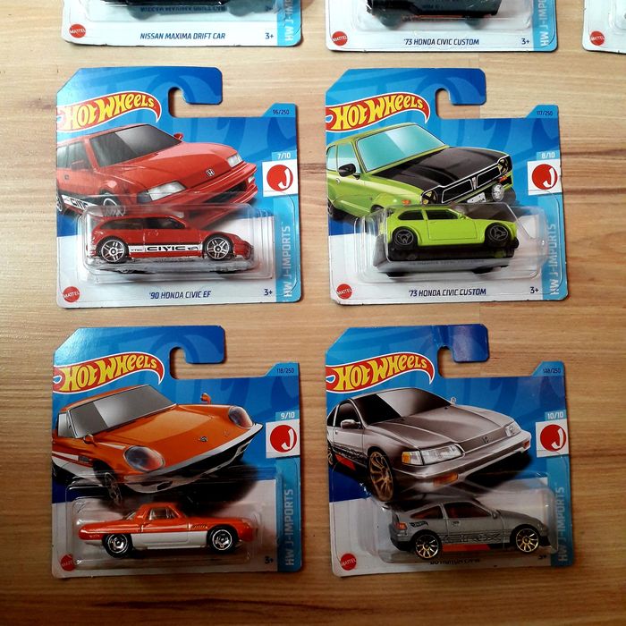 Seturi masinute de colectie HotWheels marci japoneze, anii 2022 - 2024