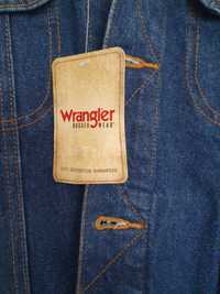 продам джинсовую куртку   Wrangler   rugged  wear