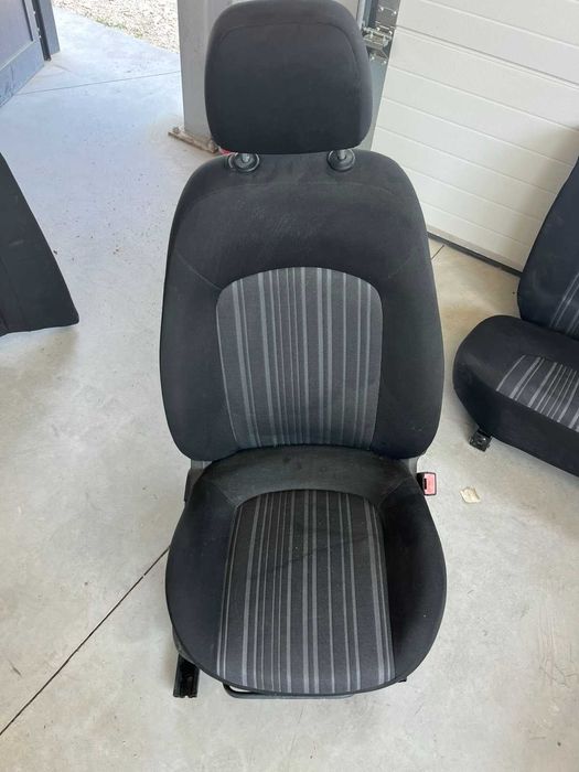 Салон Fiat Punto 2012г.