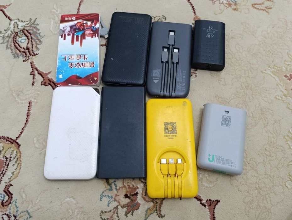 Поуербанки продаёться шт/5000₸