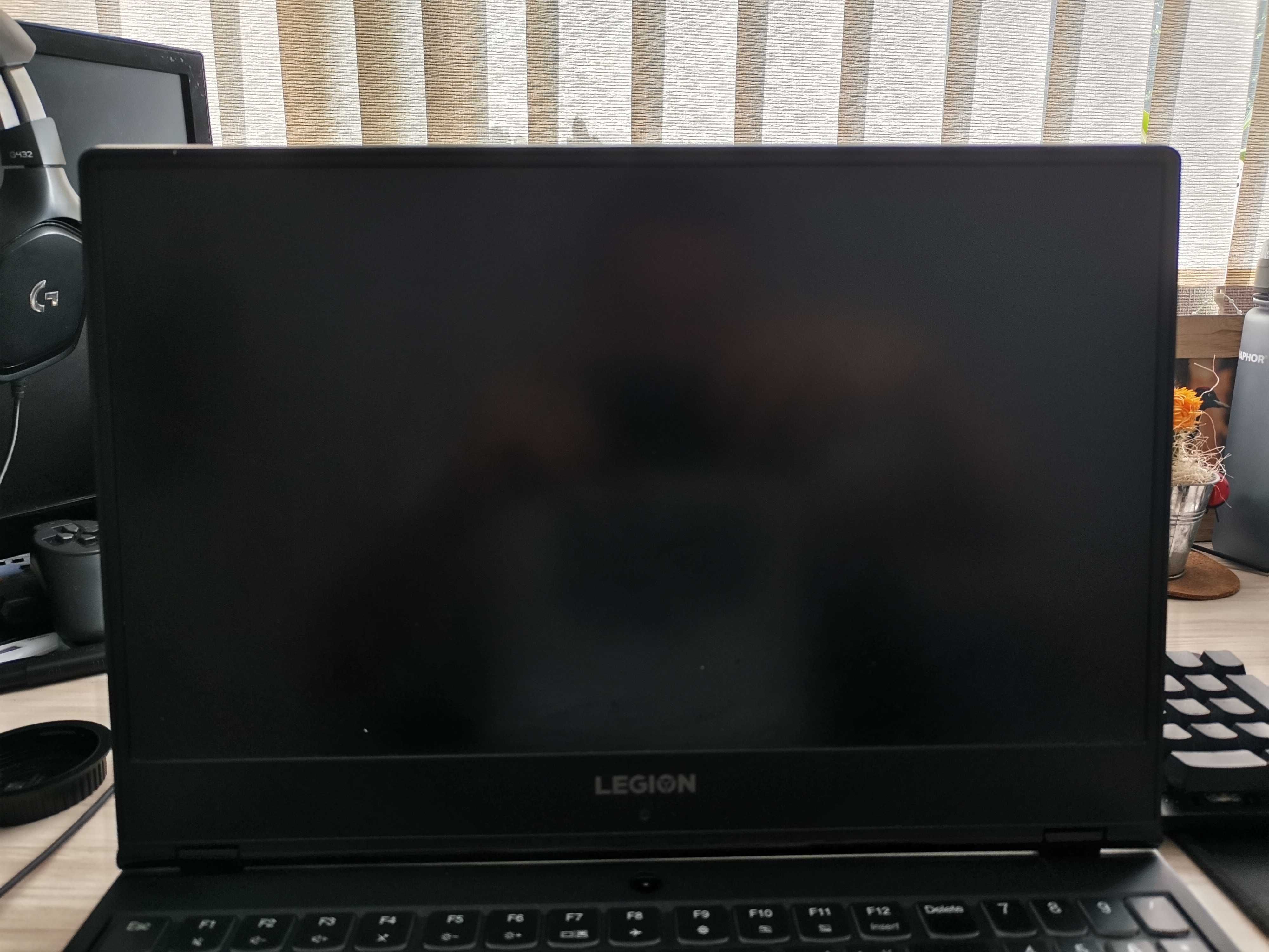 Gaming лаптоп Lenovo Legion Y530-15ICH