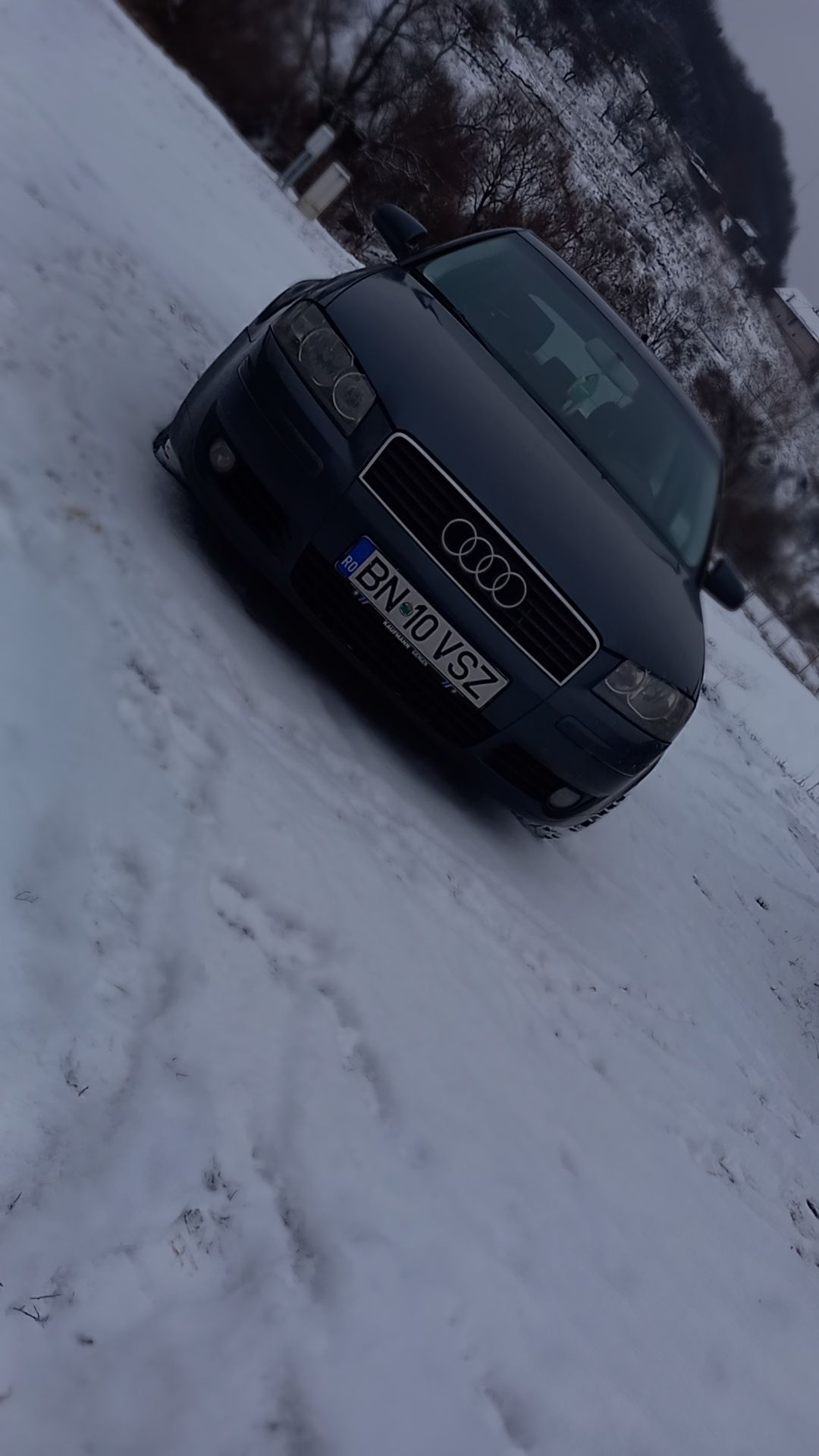 Vând Audi A3, în doua uși, motor 1.6 benzină, an 2005