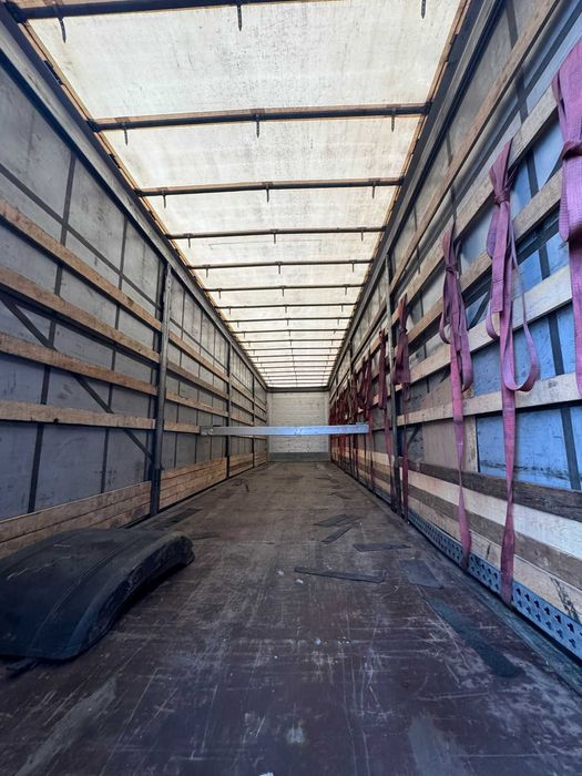 Inchiriez Semiremorca Vario Schmitz , an fabricatie 2014.