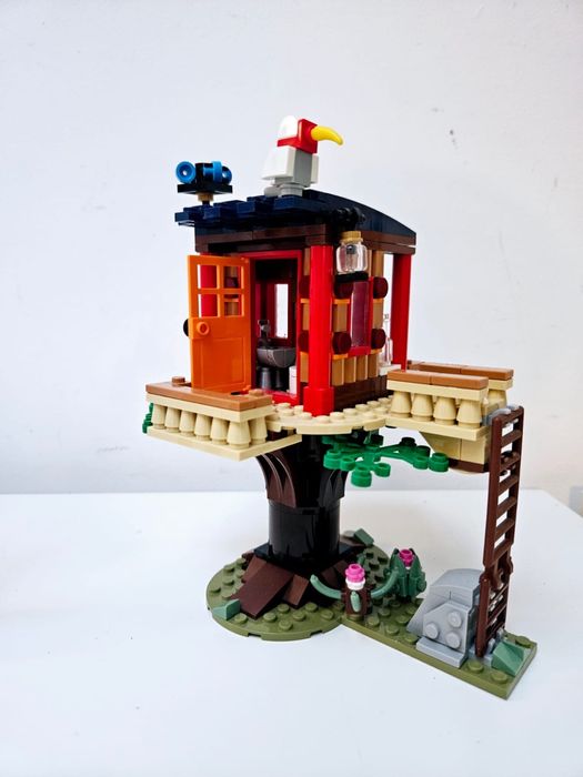 Lego Creator 31116 - Safari Wildlife Tree House (2021)