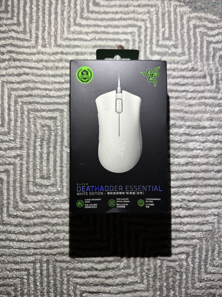 Razer death adder essential white